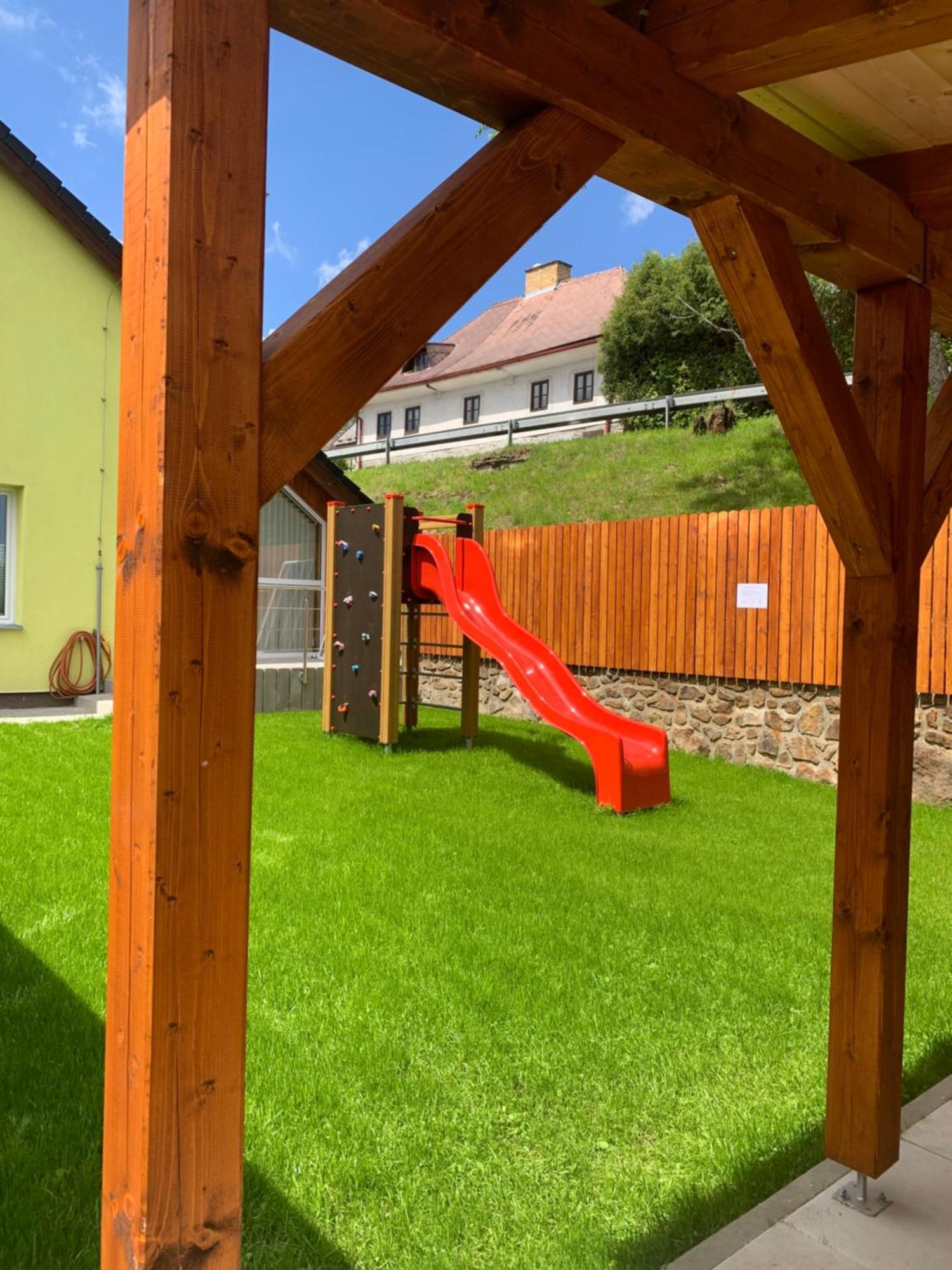 Penzion Pod Peci Ленора Экстерьер фото