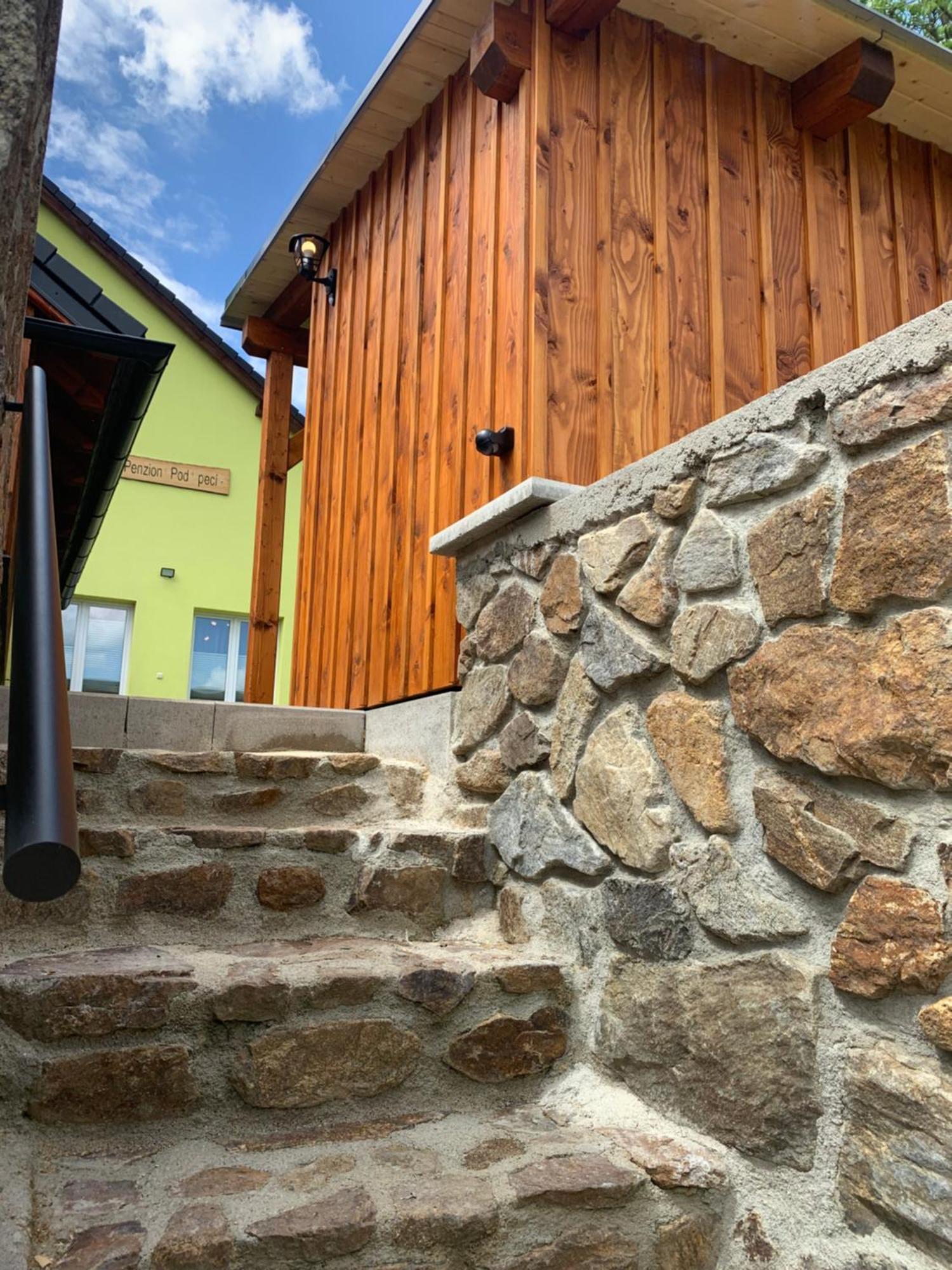 Penzion Pod Peci Ленора Экстерьер фото